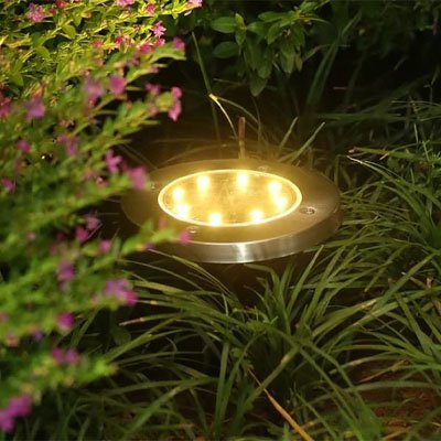 Lampe Solaire Jardin sur Piquet | Éclairage Autonome Extérieur - Vent de Lumière
